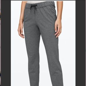 Lululemon On The Fly 7/8 Pant